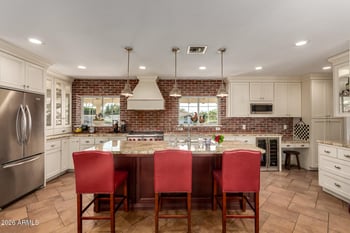 1838 Rose Ln, Phoenix, AZ 85016