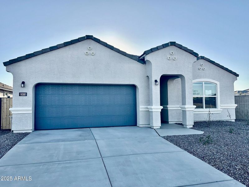 18381 W Gray Fox Trl, Wittmann, AZ 85361