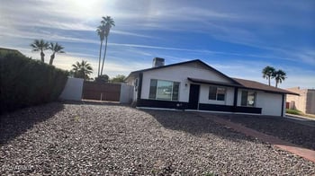 1839 Kerry Ln, Phoenix, AZ 85027