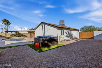 1839 Kerry Ln, Phoenix, AZ 85027