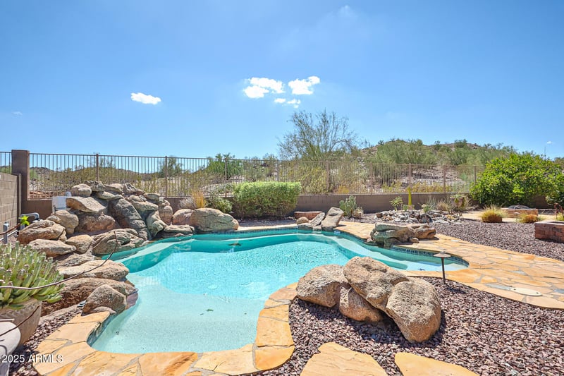 18391 Verdin Rd, Goodyear, AZ 85338