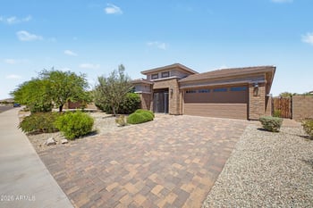 18392 Thunderhill Pl, Goodyear, AZ 85338