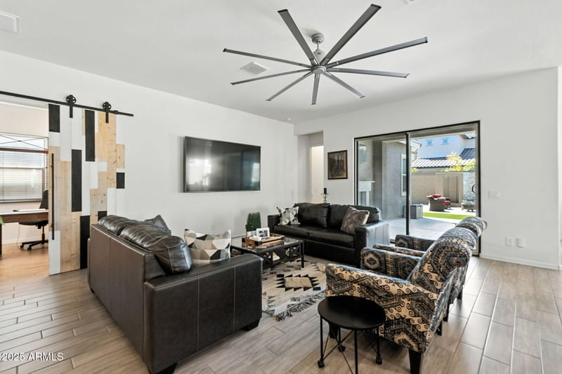 18397 Christy Dr, Surprise, AZ 85388