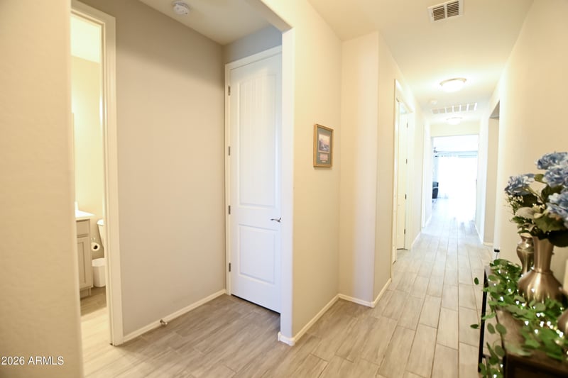 18397 Ida Ln, Surprise, AZ 85387