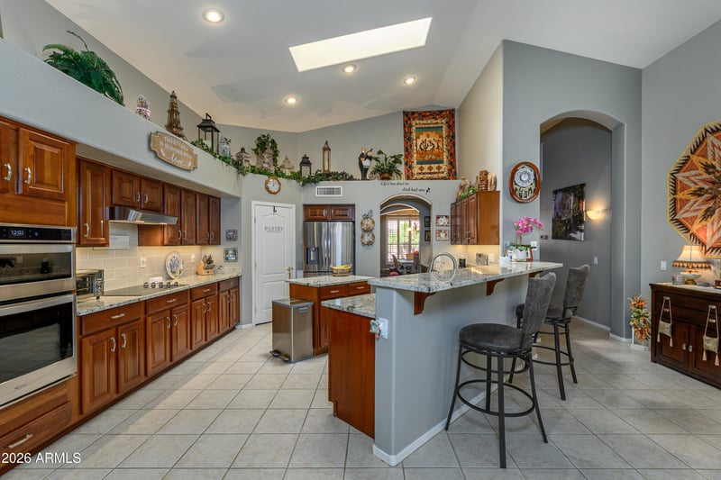 18399 N Krista Way, Surprise, AZ 85374