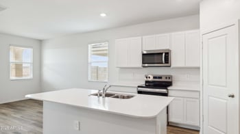 18399 Buckskin Trl, Wittmann, AZ 85361
