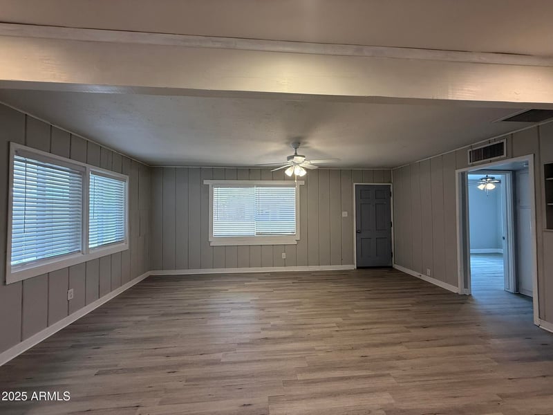 1840 Clarendon Ave, Phoenix, AZ 85016