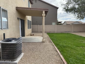 1840 Falcon Dr, Gilbert, AZ 85295