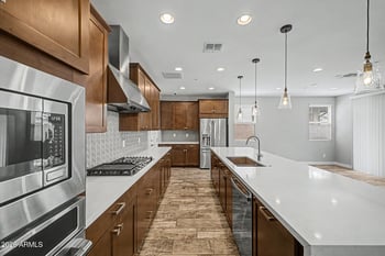 1840 Follett Way, Gilbert, AZ 85295