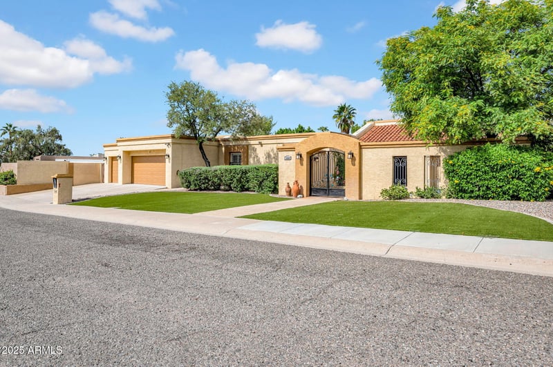 1840 Nicolet Ave, Phoenix, AZ 85020