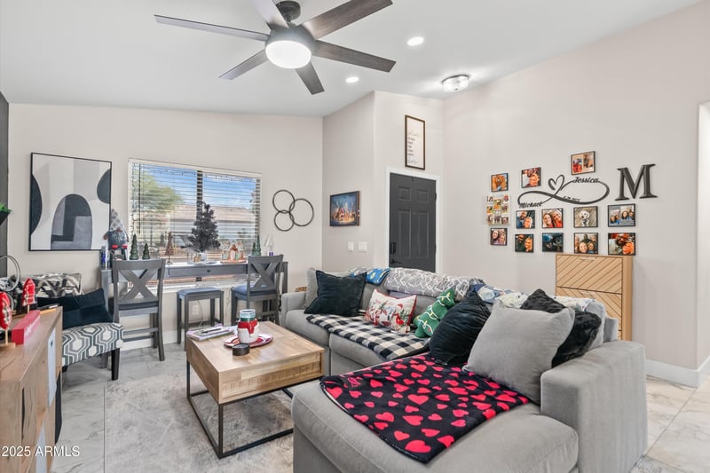 1840 Pinto Dr, Apache Junction, AZ 85120