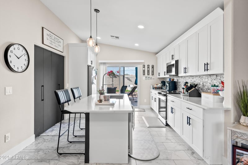 1840 Pinto Dr, Apache Junction, AZ 85120