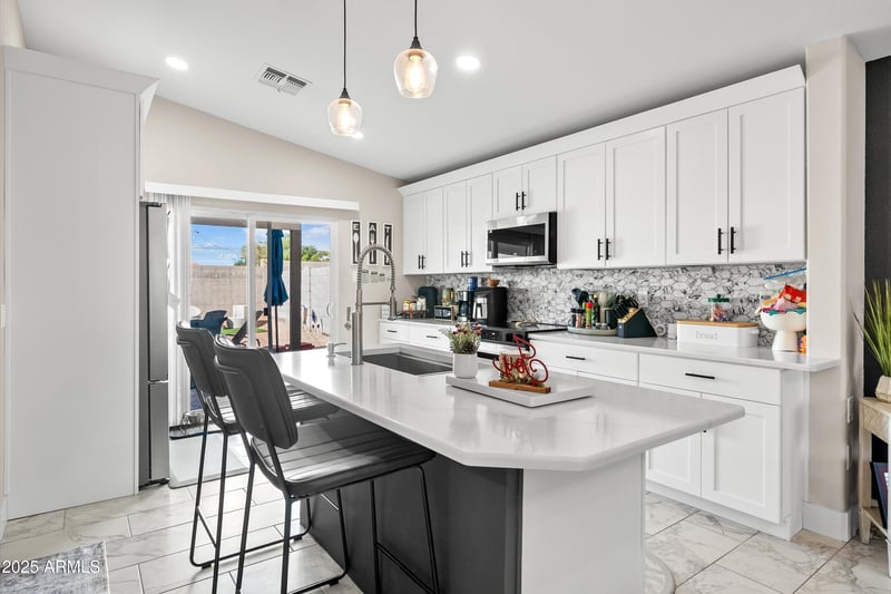 1840 S Pinto Dr, Apache Junction, AZ 85120