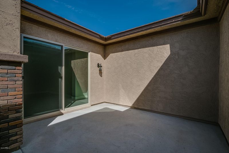 18400 W Thunderhill Pl, Goodyear, AZ 85338