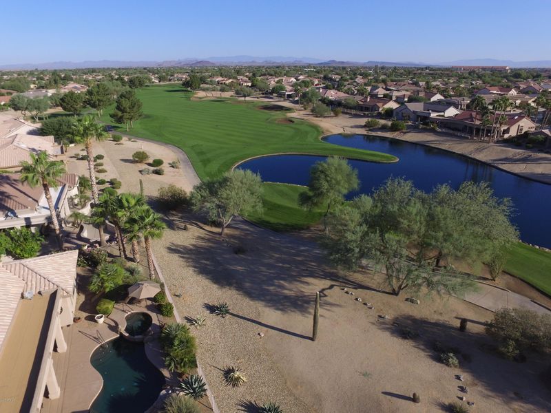 18401 N Hibiscus Ln, Surprise, AZ 85374