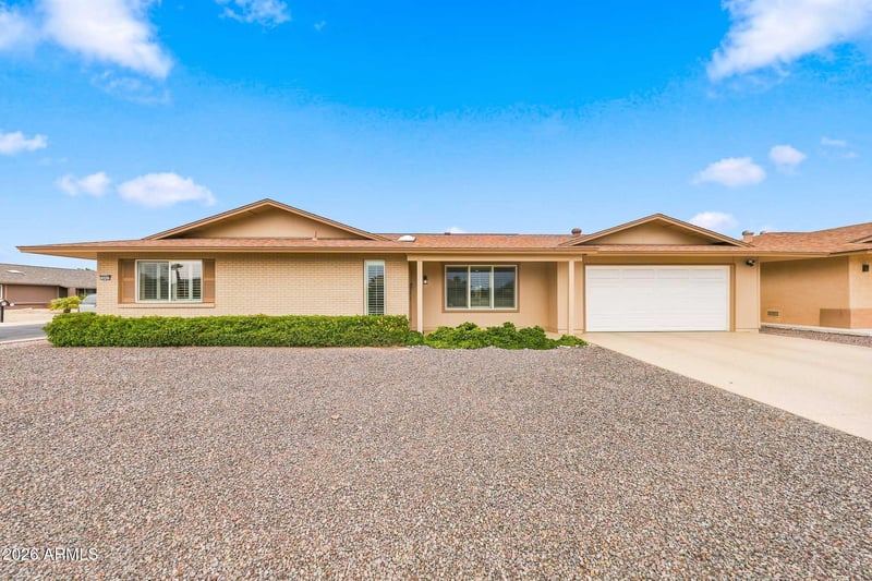18402 N 95th Ave, Sun City, AZ 85373