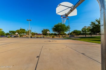 18402 Oak Hill Ln, Queen Creek, AZ 85142