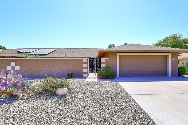 18403 Conestoga Dr, Sun City, AZ 85373