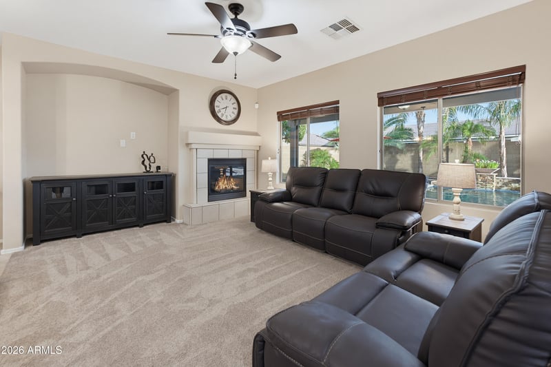 18403 Colter Ct, Litchfield Park, AZ 85340