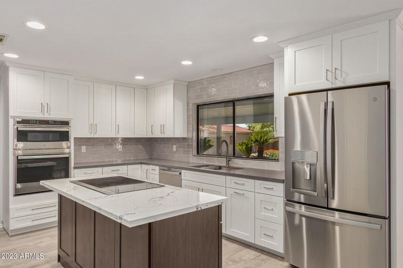 18404 N 78th Dr, Glendale, AZ 85308