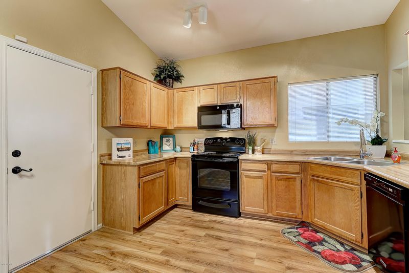 18406 N 16th Pl, Phoenix, AZ 85022