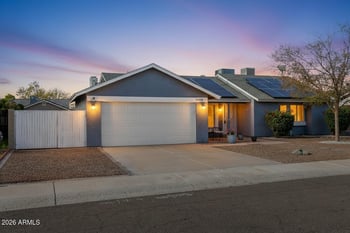 18408 56th Ln, Glendale, AZ 85308