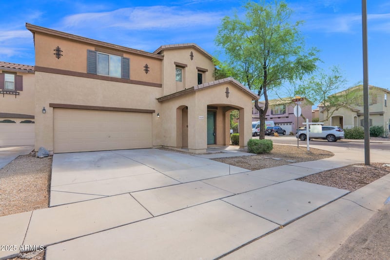18409 Dawn Dr, Surprise, AZ 85374