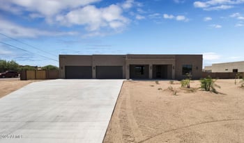 1841 Lavitt Ln, Phoenix, AZ 85086