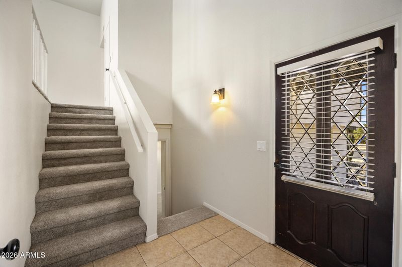 1841 N Saffron Cir, Mesa, AZ 85205