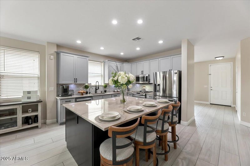 1841 Patrick Ln, Phoenix, AZ 85024