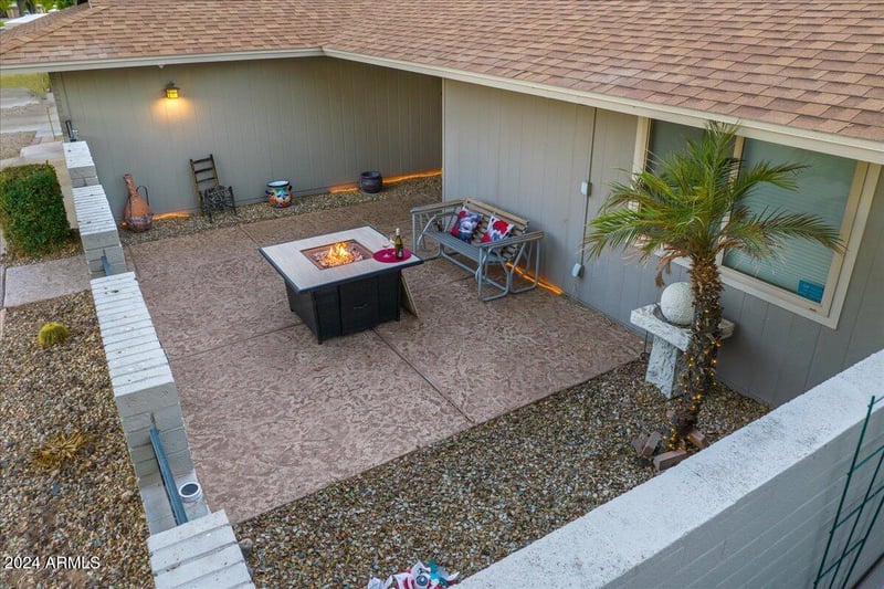 18410 104th Ave, Sun City, AZ 85373