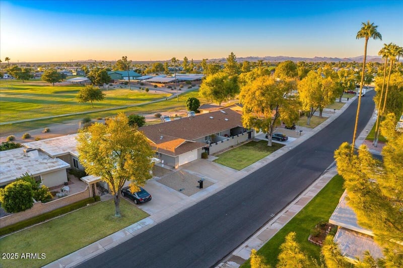 18410 104th Ave, Sun City, AZ 85373