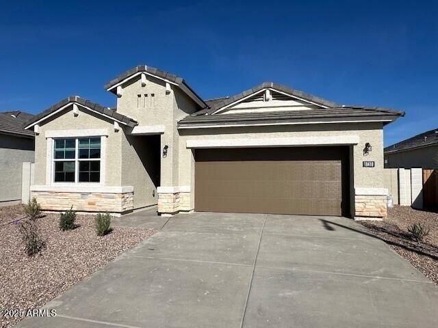 18410 W Hackamore Dr, Wittmann, AZ 85361