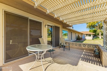 18411 Conestoga Dr, Sun City, AZ 85373