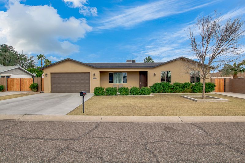 18415 N 42nd St, Phoenix, AZ 85032