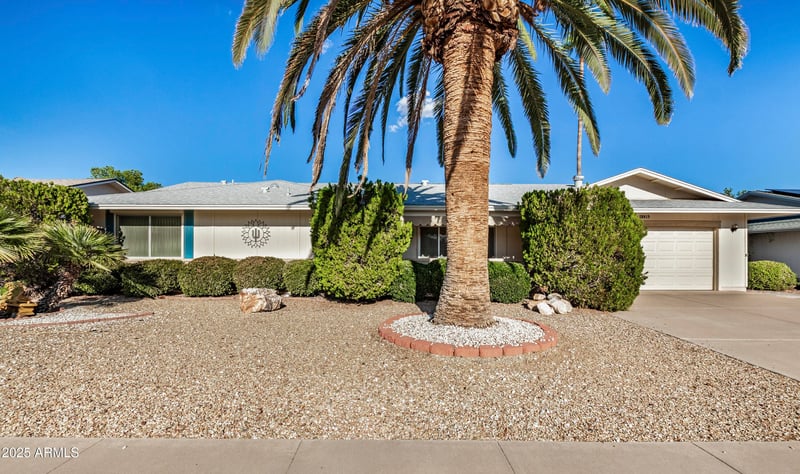 18415 Palo Verde Dr, Sun City, AZ 85373