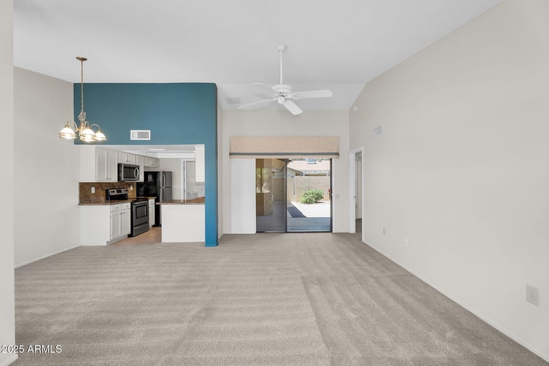 18416 Spanish Garden Dr, Sun City West, AZ 85375