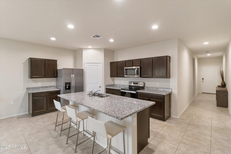 18416 Whispering Wind Dr, Surprise, AZ 85387