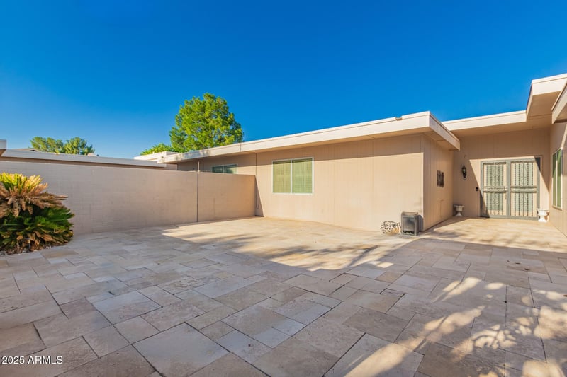 18417 99th Dr, Sun City, AZ 85373