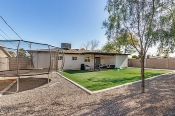 1842 37th St, Phoenix, AZ 85008