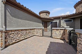 1842 N Red Cliff, Mesa, AZ 85207