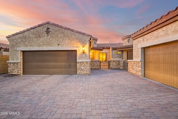 1842 Red Cliff, Mesa, AZ 85207