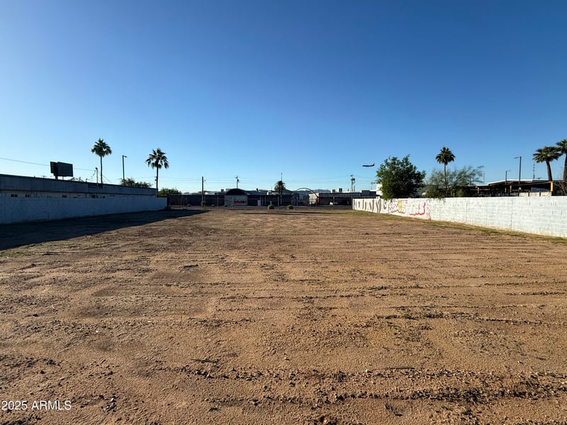 1842 Washington St #22, Phoenix, AZ 85034