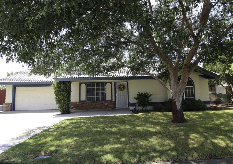 18420 N 57th Ave, Glendale, AZ 85308