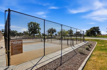 18421 45th Dr, Glendale, AZ 85308