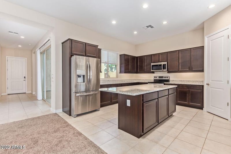 18421 N 65th Pl, Phoenix, AZ 85054