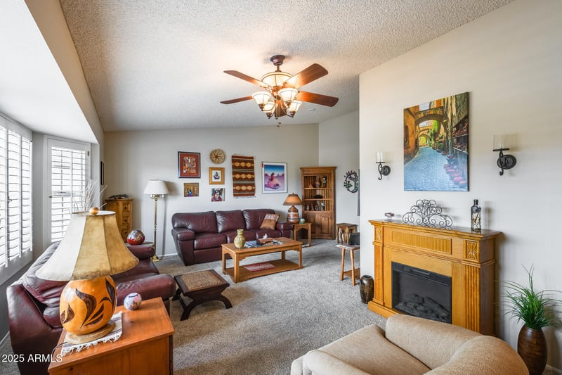 18424 Spanish Garden Dr, Sun City West, AZ 85375