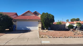18426 36th Dr, Glendale, AZ 85308