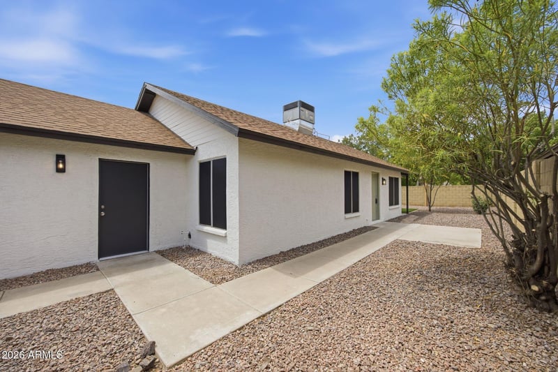 18426 N 19th St, Phoenix, AZ 85022