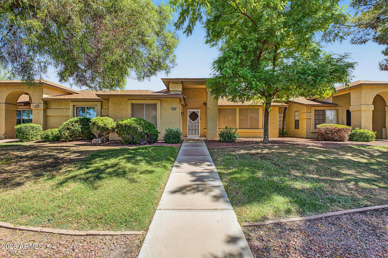 18427 N 136th Ave, Sun City West, AZ 85375